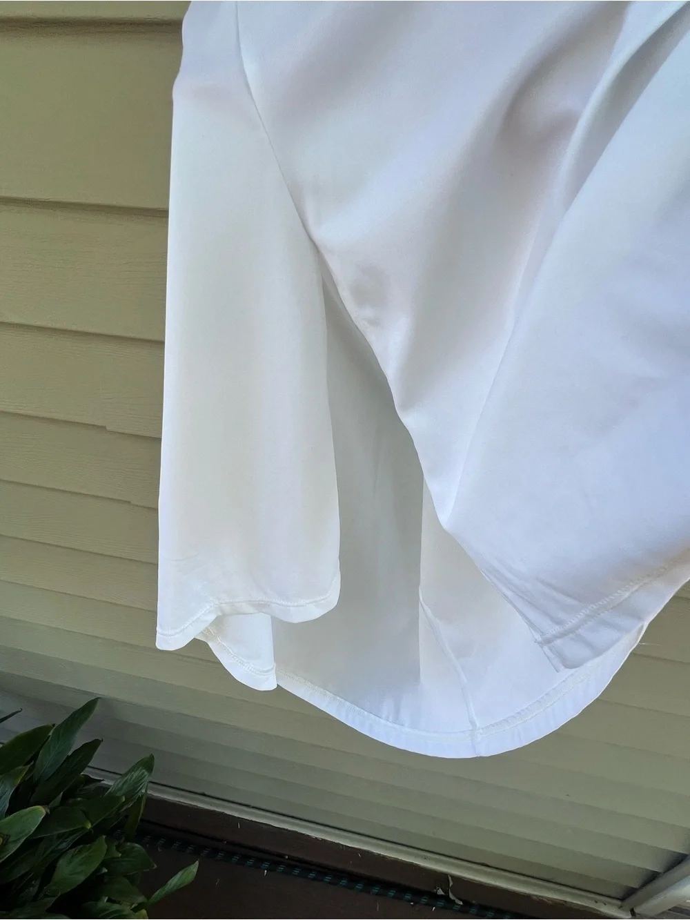 NWT Vanity Fair White Nylon-Spandex Slip with Straps